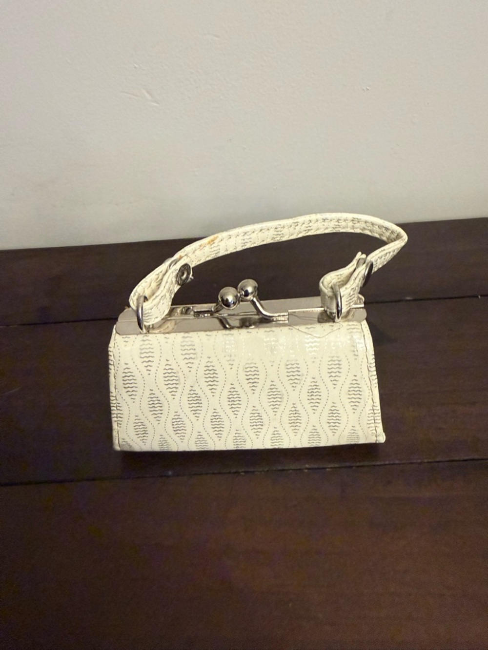 Cream Mini Top-Handle Women's Bag with Kiss-Lock Closure